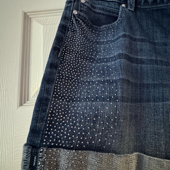 Jennifer Lopez Women’s bling shorts - Picture 2 of 3